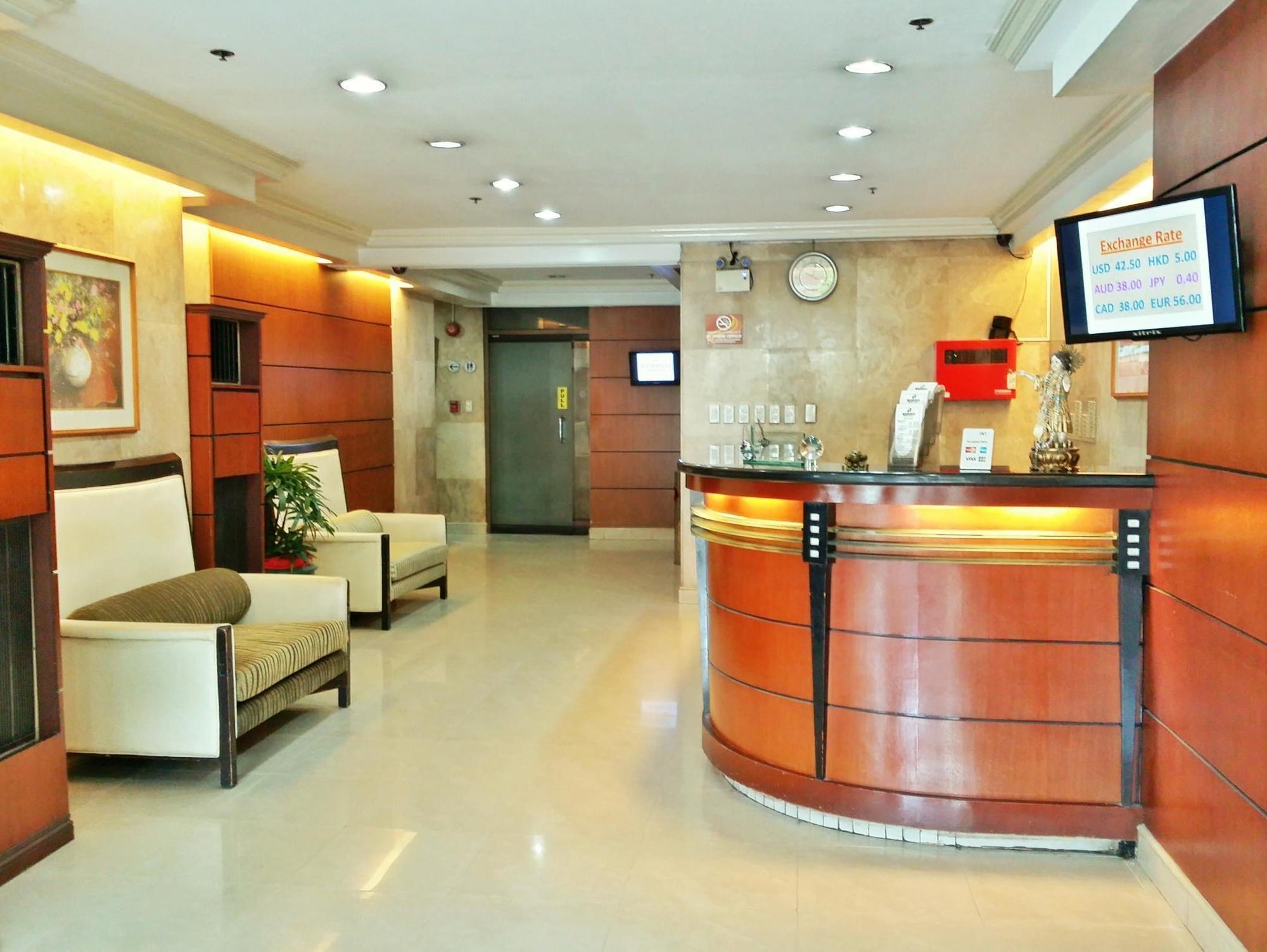 Richville Hotel Mandaluyong Exterior foto